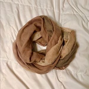 Infinity scarf